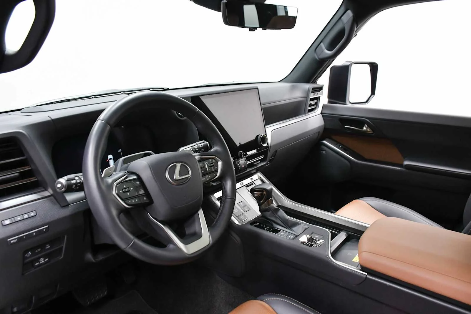 Used 2025 Atomic Silver Lexus Luxury+ image 12