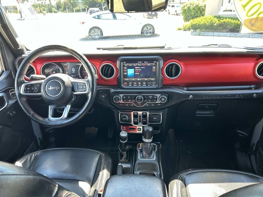 Used 2018 Gray Jeep Unlimited Rubicon image 17