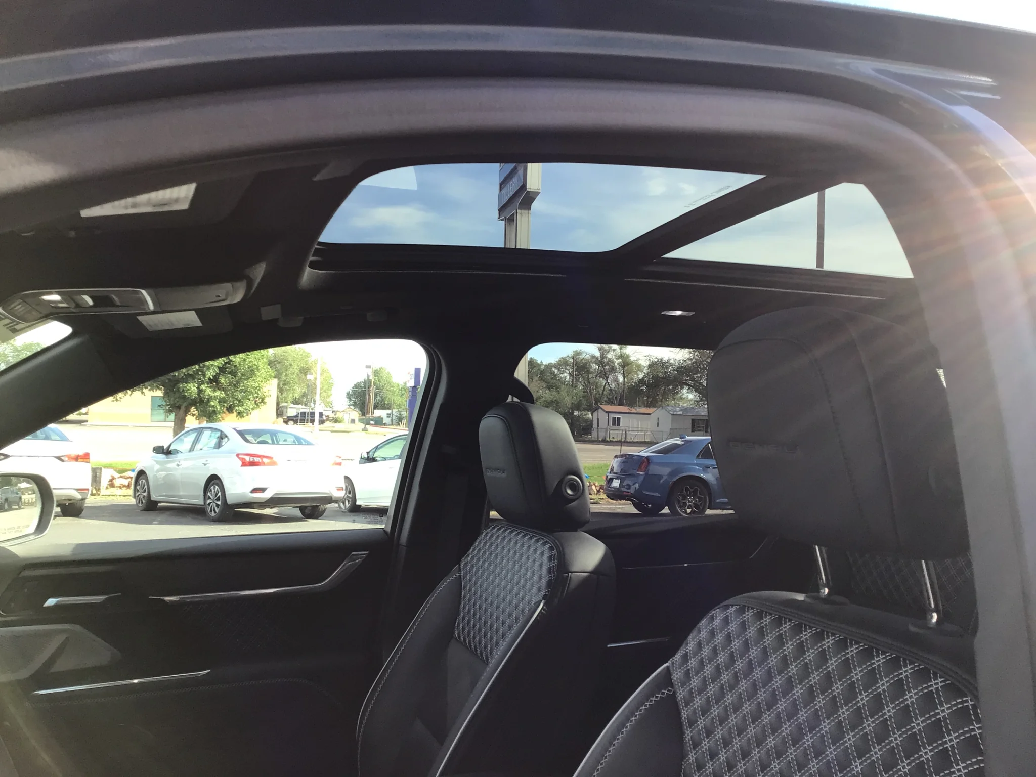 Used 2025 Downpour Metallic GMC Denali image 13