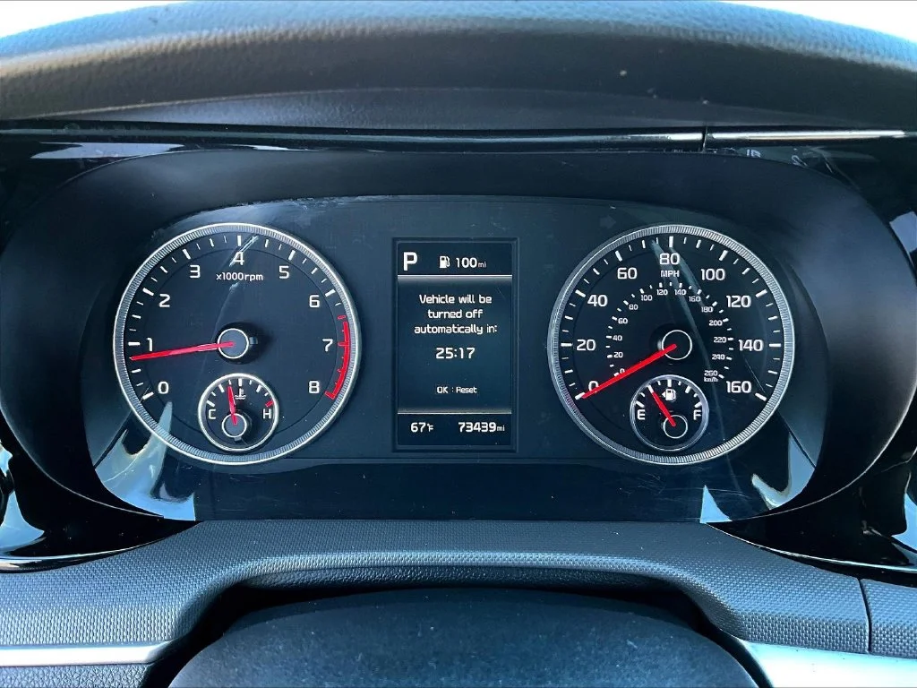 Used 2021 Gray Kia GT-Line image 13