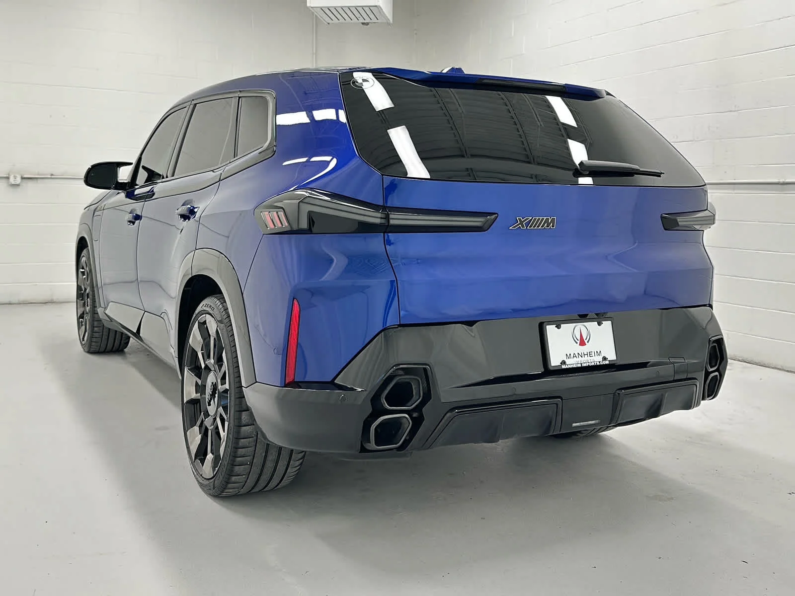 Used 2024 Marina Bay Blue Metallic BMW  image 6
