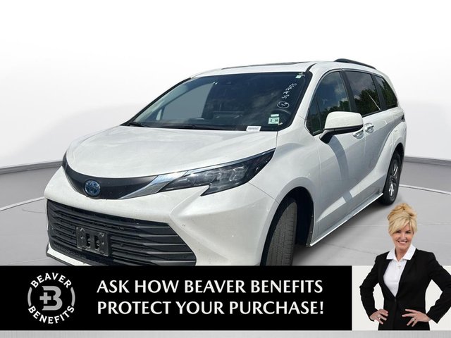 2025 Toyota Sienna XLE