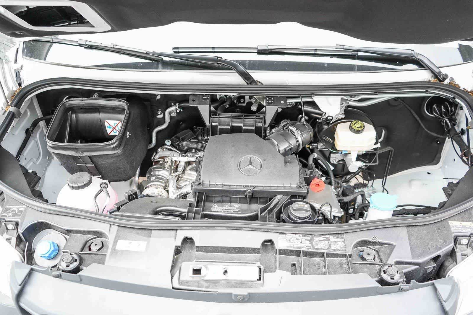 New 2026 Arctic White Mercedes-Benz Cargo 144WB High Roof RWD 2.0L I4 Diesel Turbo SO image 51
