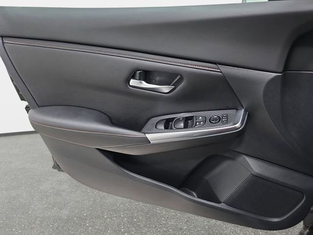 Used 2023 Black Nissan SR image 25