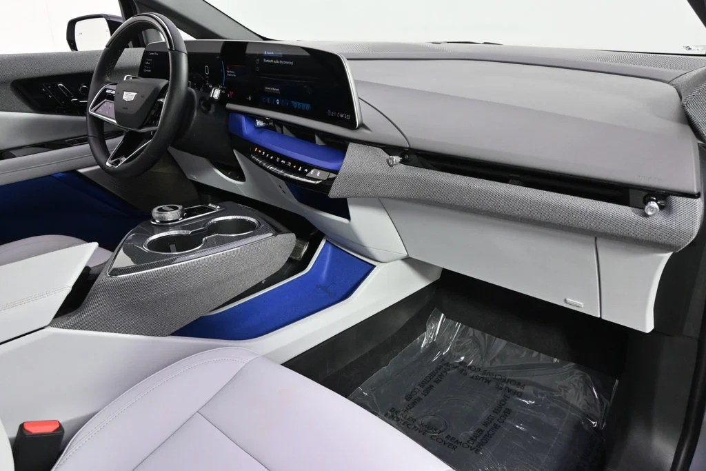 2026 Cadillac OPTIQ Sport - Photo 15
