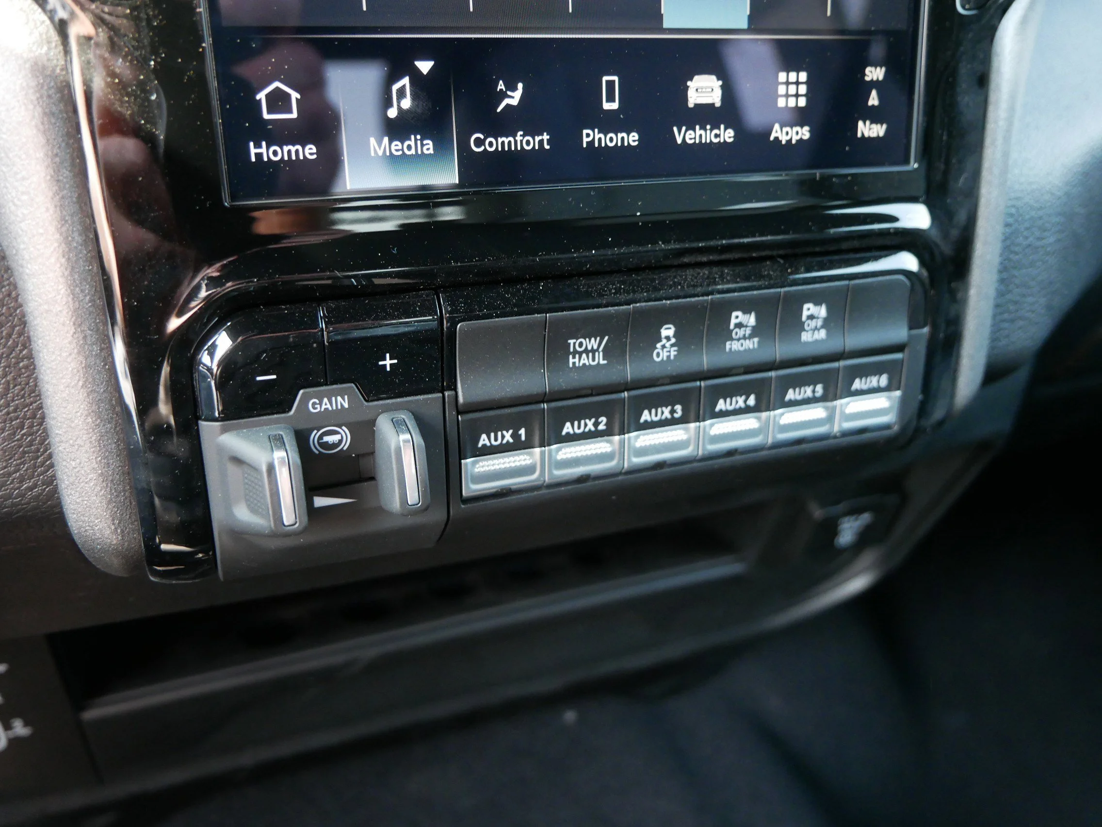 2025 RAM 2500 Tradesman - Photo 11