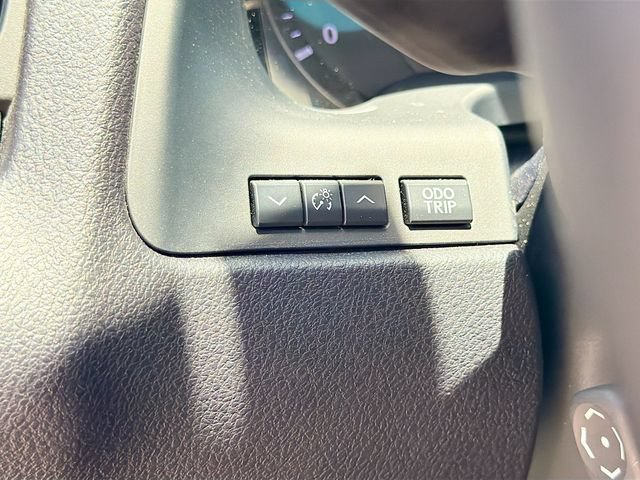 Used 2021 Silver Lexus RX 350 image 33