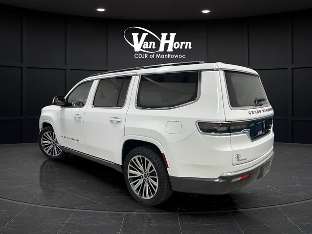 Used 2022 Bright White Clearcoat Jeep Series III image 5