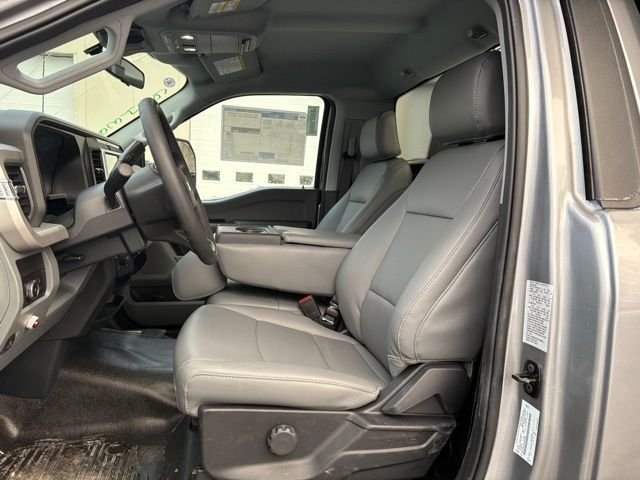 New 2026 Oxford White Ford XL image 10
