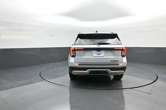 New 2026 White Ford Tremor image 6