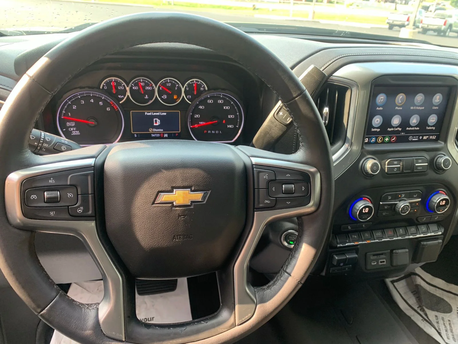 2021 Chevrolet Silverado 1500 LT - Photo 11