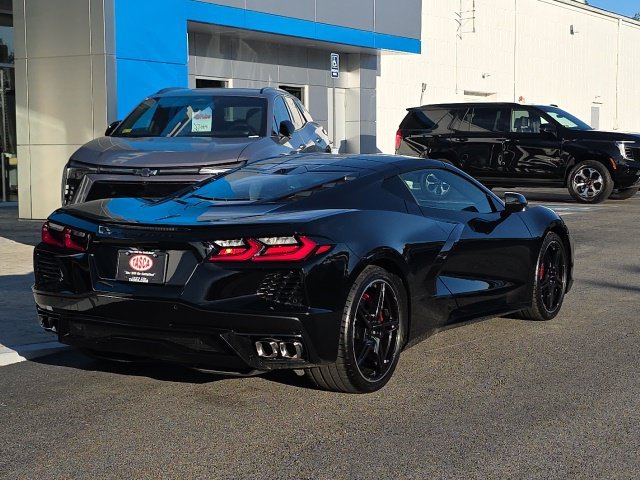 Used 2020 Black Chevrolet Stingray image 7