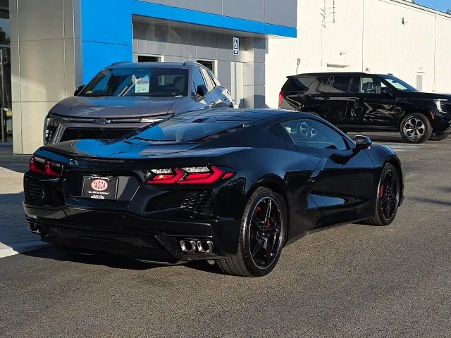 Used 2020 Black Chevrolet Stingray image 7