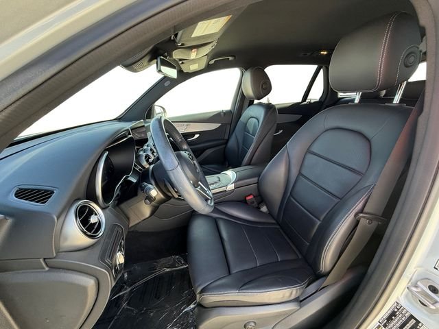 Used 2022 Silver Mercedes-Benz GLC 300 image 10