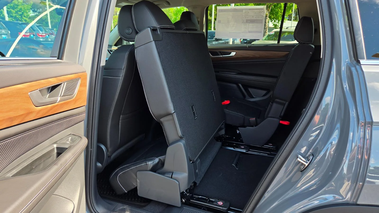 New 2026 Pure Gray Volkswagen 2.0T SE w/Technology image 47