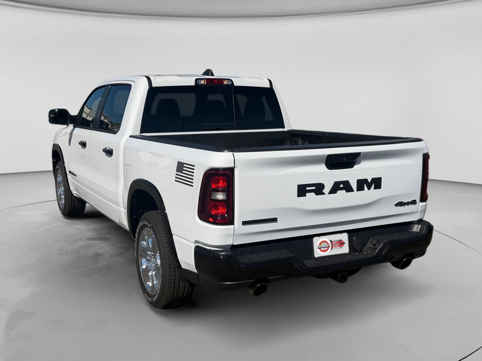 New 2026 Bright White Clear-Coat Exterior Paint RAM Big Horn/Lone Star image 3