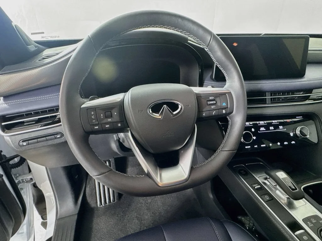 Certified Used 2027 Black INFINITI SPORT image 14