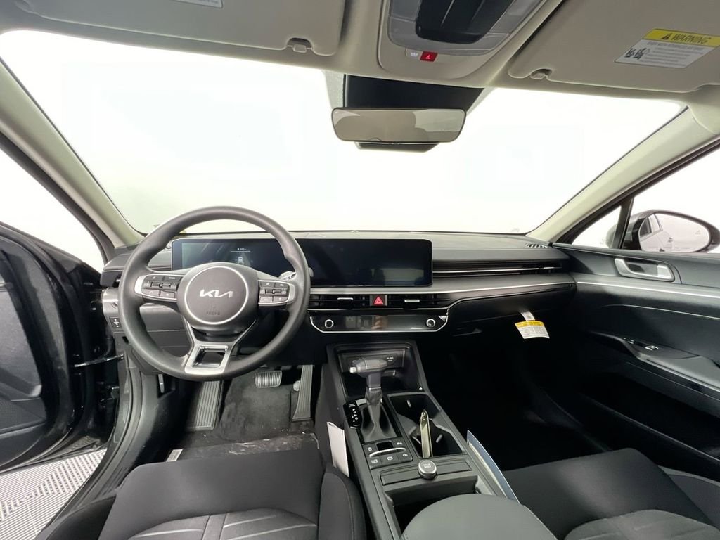 New 2026 Interstellar Gray Kia LXS FWD image 29
