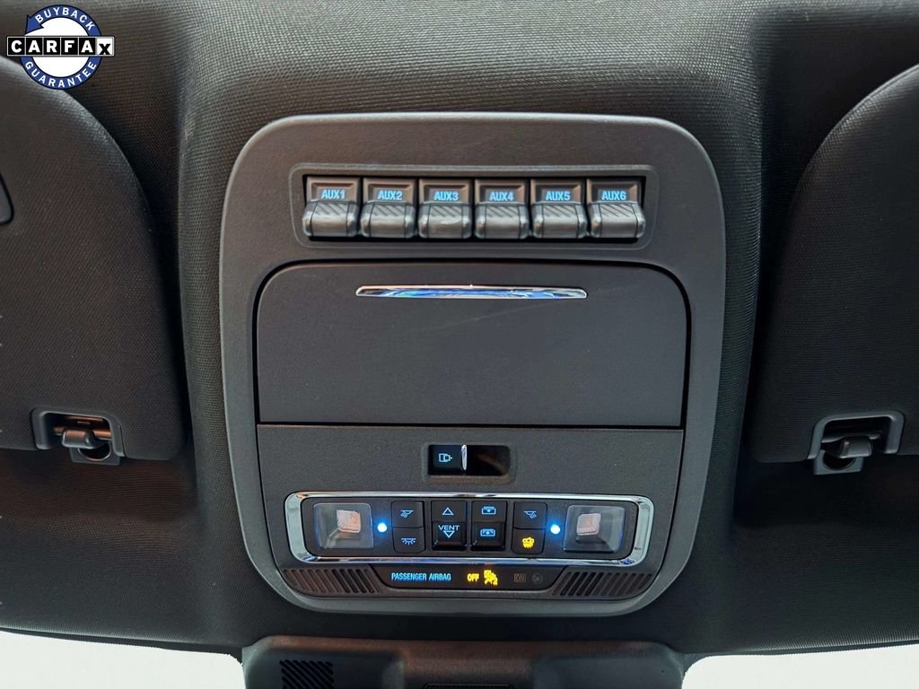 Used 2023  Ford Platinum image 23