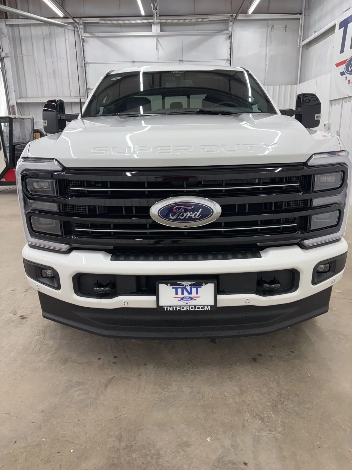 New 2026 Star White Metallic Tri-Coat Ford F-250® Platinum® image 3