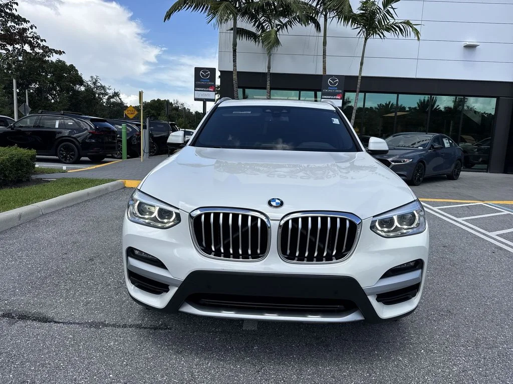 Used 2021 Alpine White BMW sDrive30i image 29