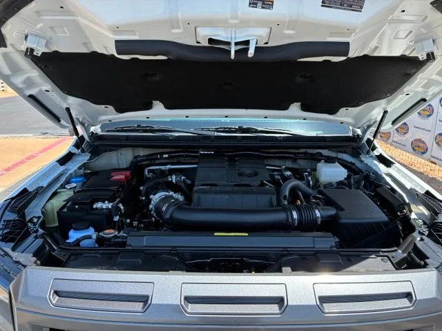 New 2026 Glacier White Nissan Crew Cab SV image 16