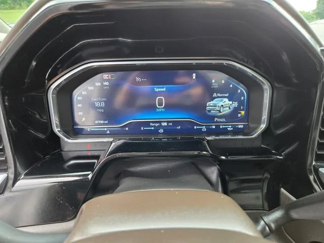 Used 2025 Summit White Chevrolet LT image 34