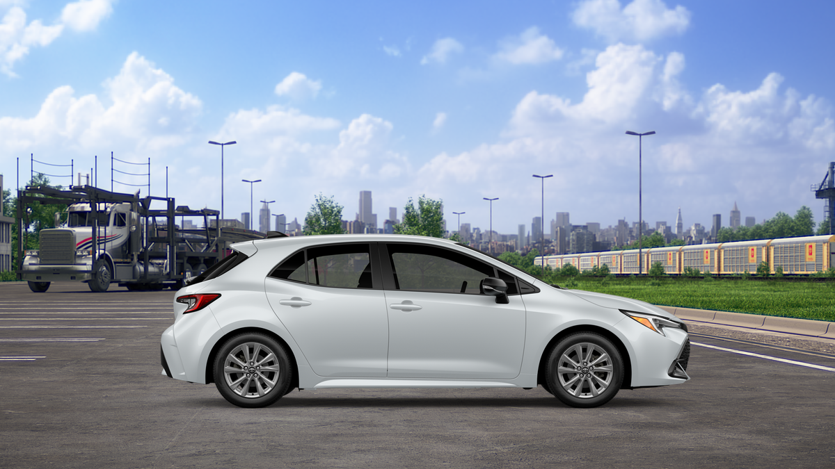 New 2027 Wind Chill Pearl Toyota SE image 12