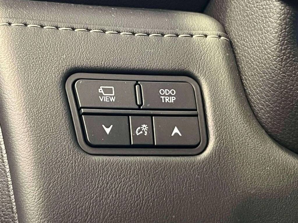 2026 Lexus LX 700h F-Sport - Photo 22