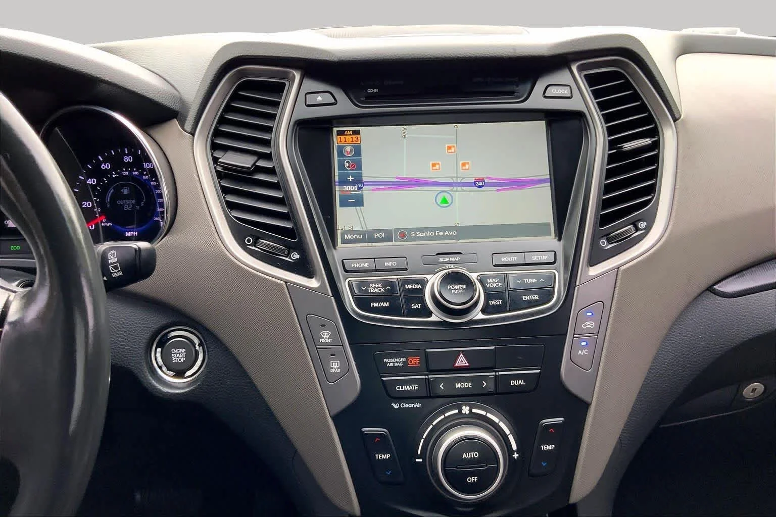 Used 2016 Sparkling Silver Hyundai  image 7