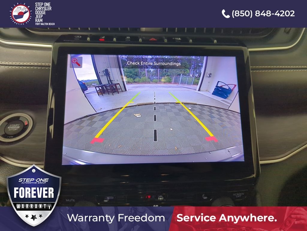 Used 2022 Gray Jeep Limited image 25