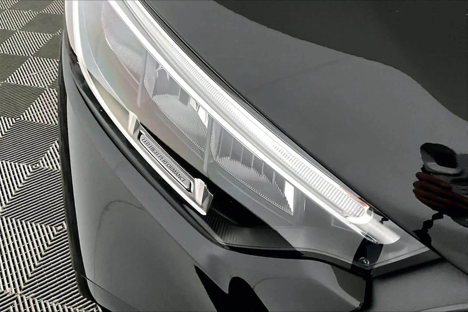 New 2026 Obsidian Black Metallic Mercedes-Benz GLC 300 image 15