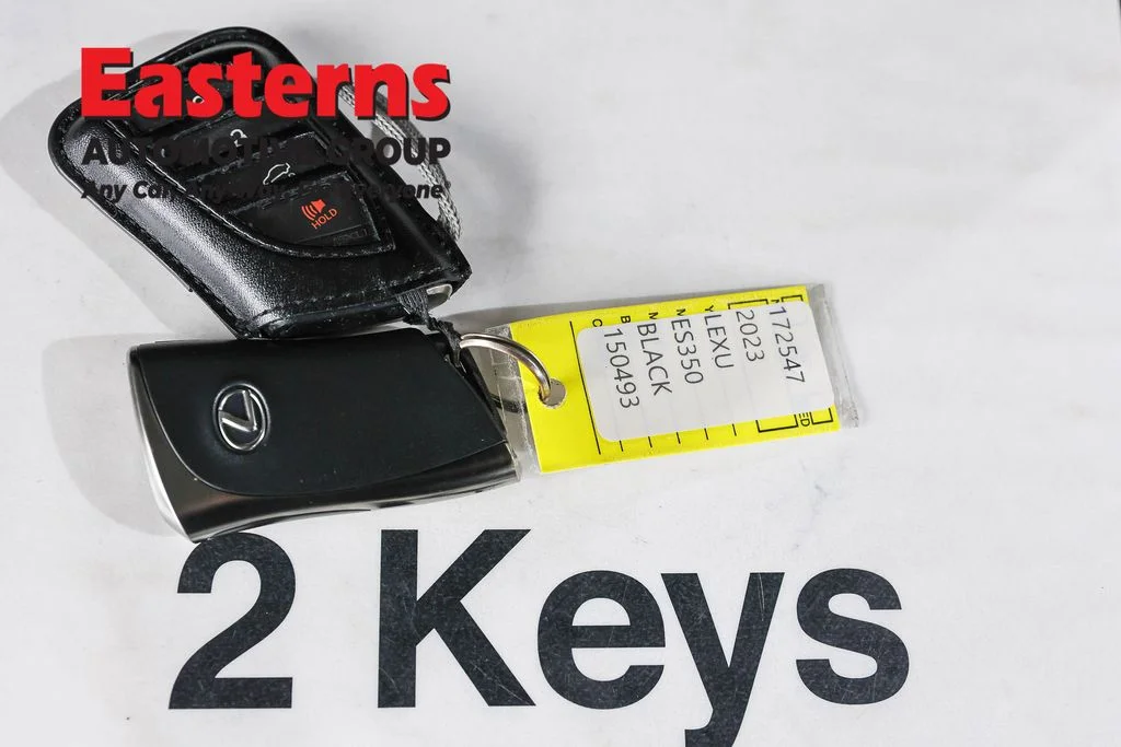 Used 2023 Black Lexus 350 image 27