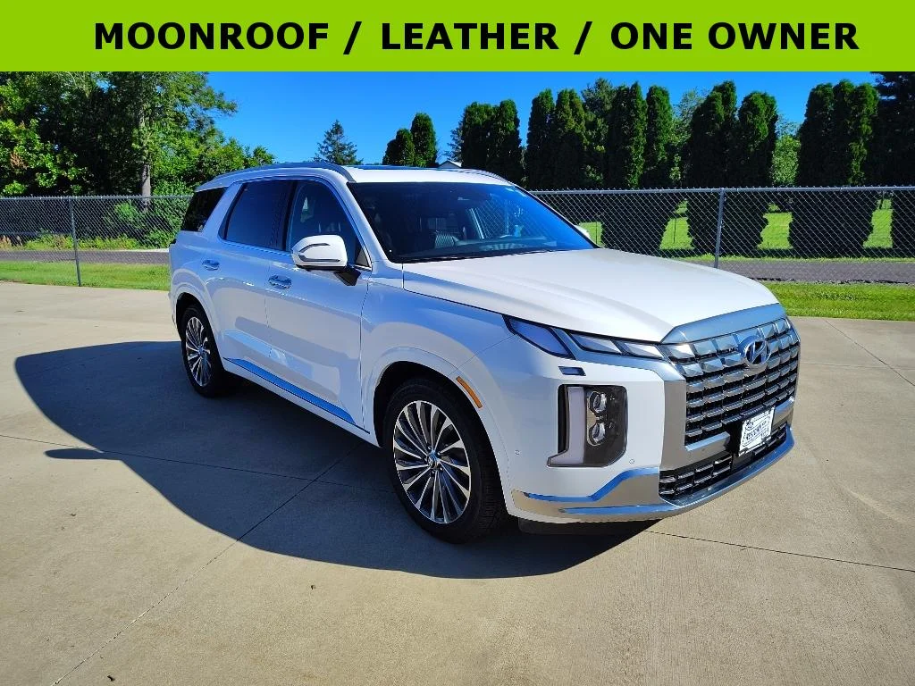 Used 2025 Hyper White Hyundai Calligraphy image 2