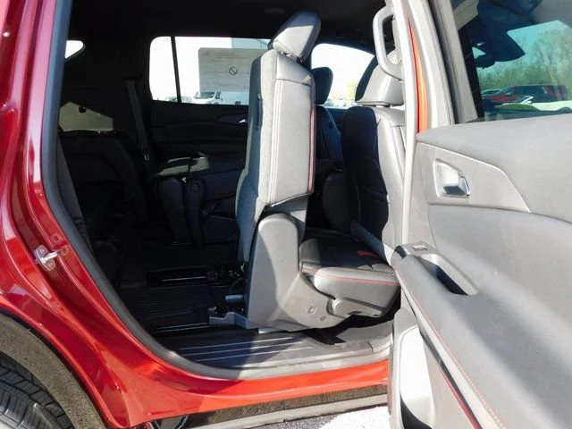 2026 Chevrolet Traverse RS - Photo 32