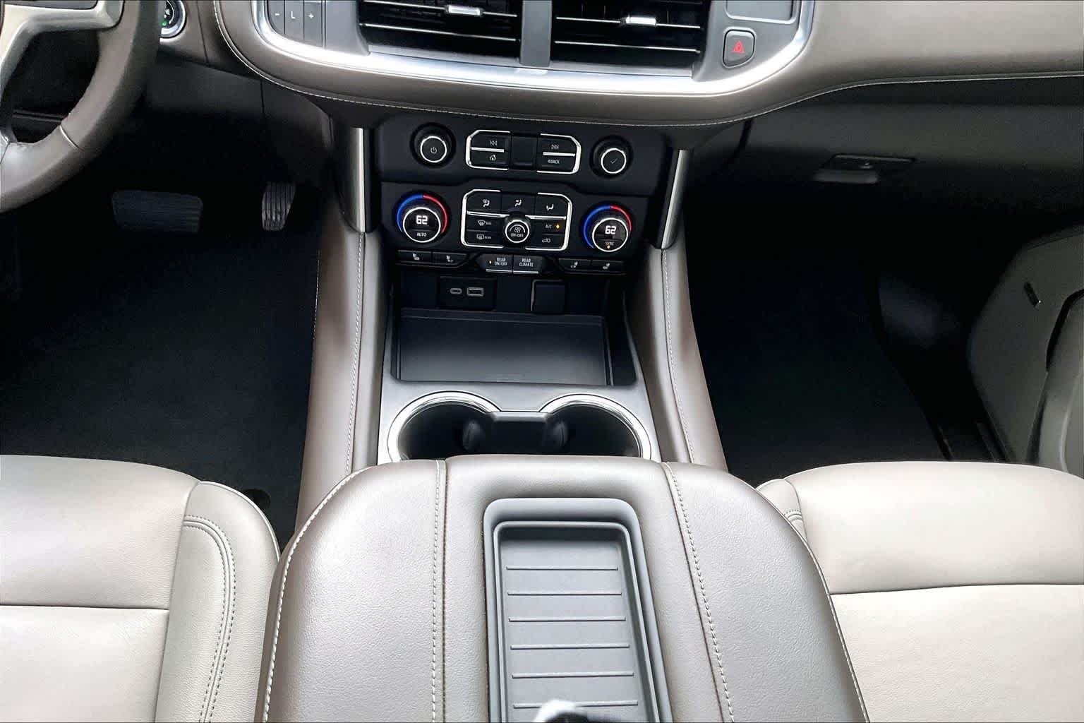Used 2023 Summit White Chevrolet Z71 image 17