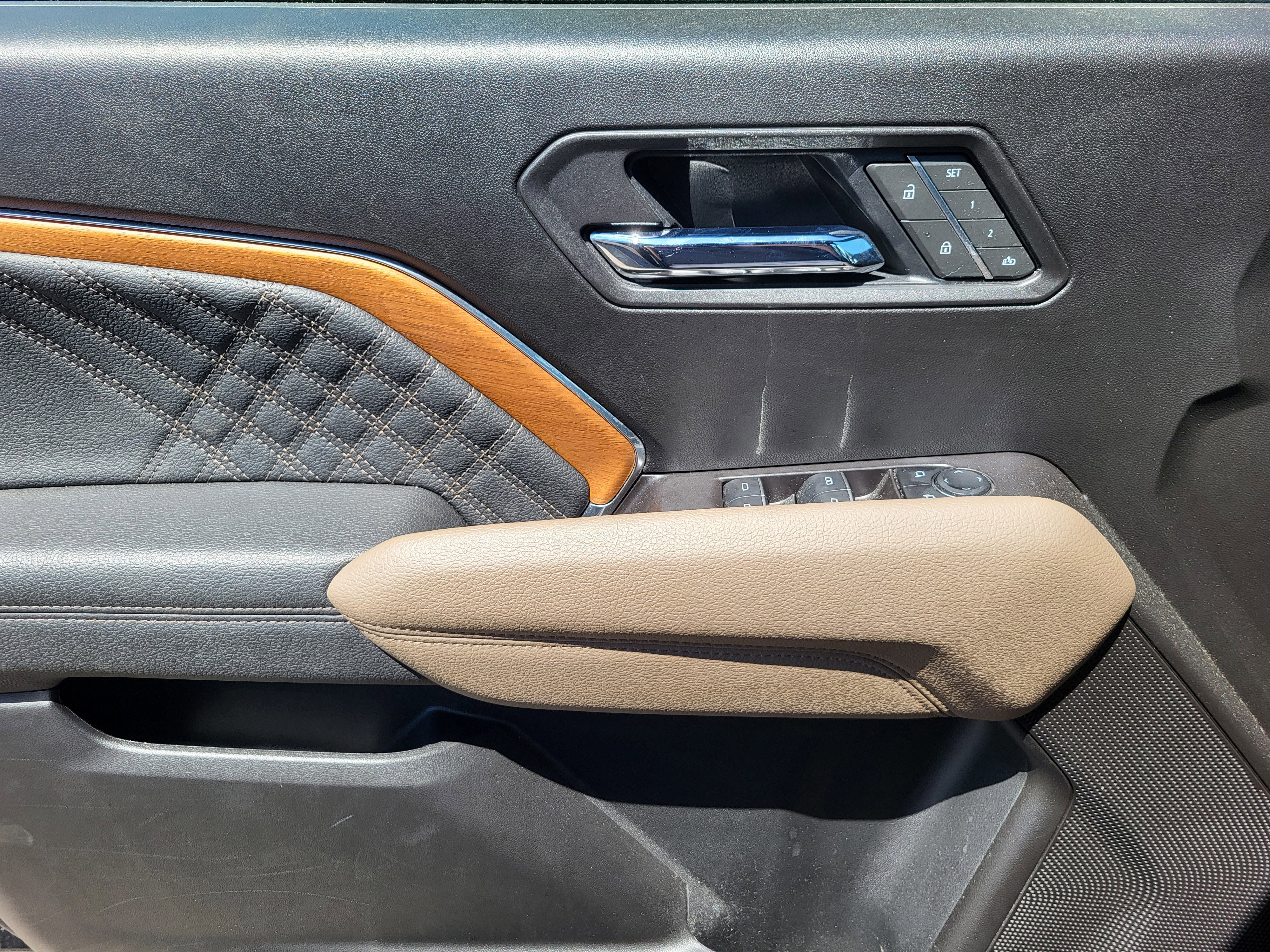 2025 GMC Canyon Denali - Photo 20
