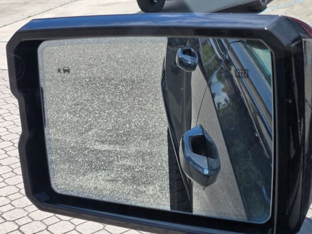 2025 GMC HUMMER EV 2X - Photo 23