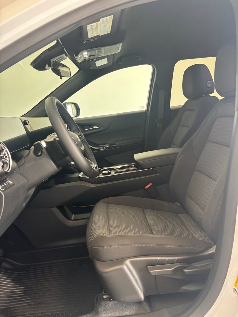 2026 Chevrolet Equinox LT - Photo 10