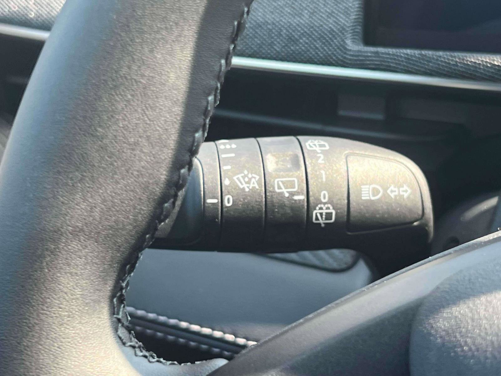 2025 Ford Mustang Mach-E Premium - Photo 22