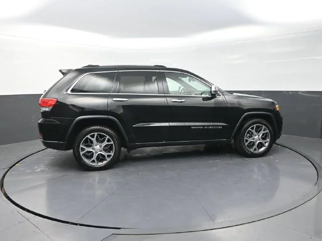 Used 2019 Black Jeep Limited image 11