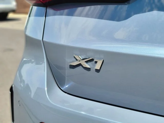 Certified Used 2024 Gray BMW xDrive28i image 12