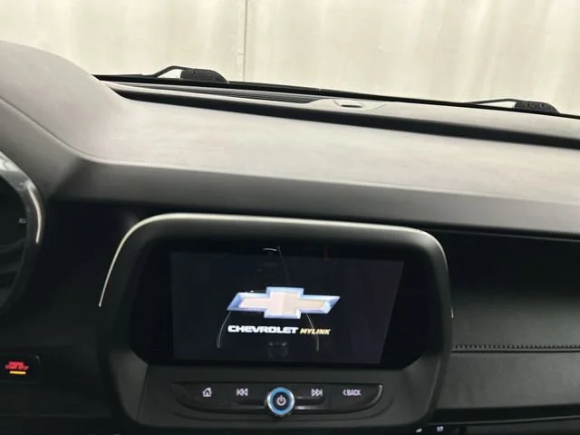2017 Chevrolet Camaro 2LT - Photo 9