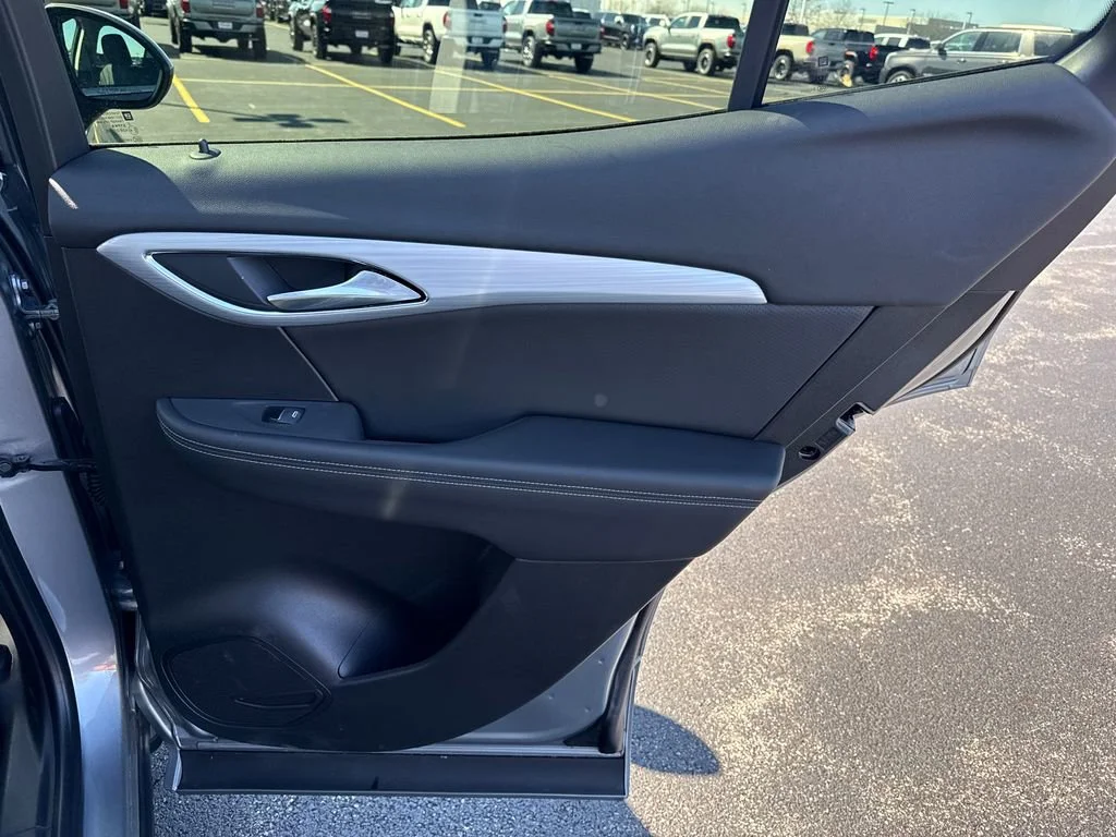 2026 Buick Envision Avenir - Photo 37