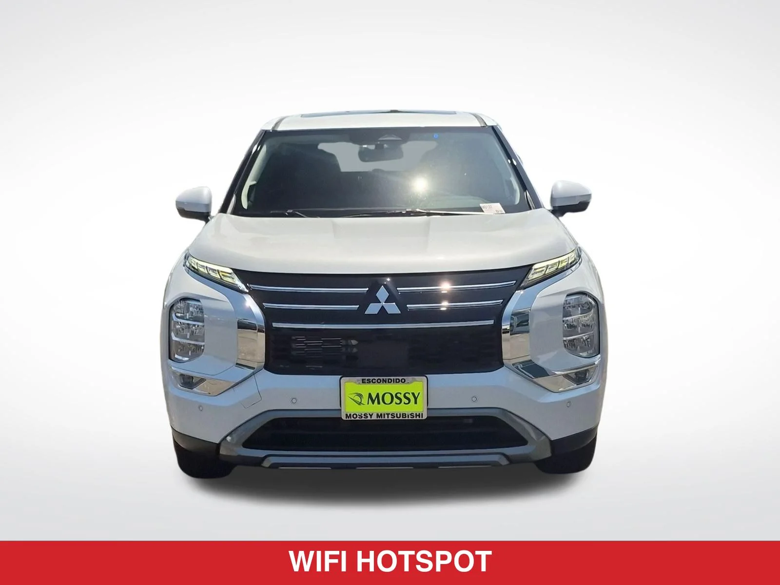 New 2026 White Mitsubishi SE image 4