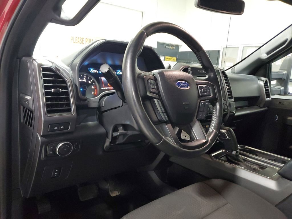 2017 Ford F-150 XLT - Photo 17