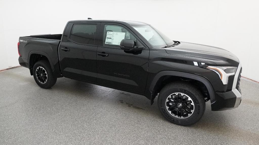New 2026 Midnight Black Metallic Toyota SR5 image 16