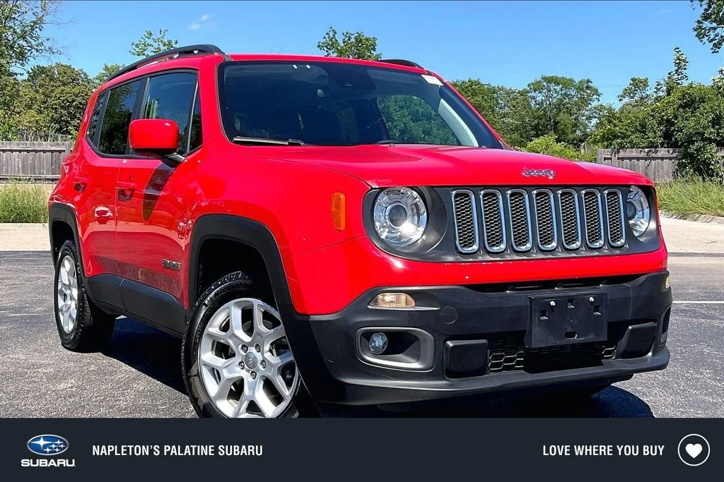 Used 2018 Red Jeep Latitude image 1