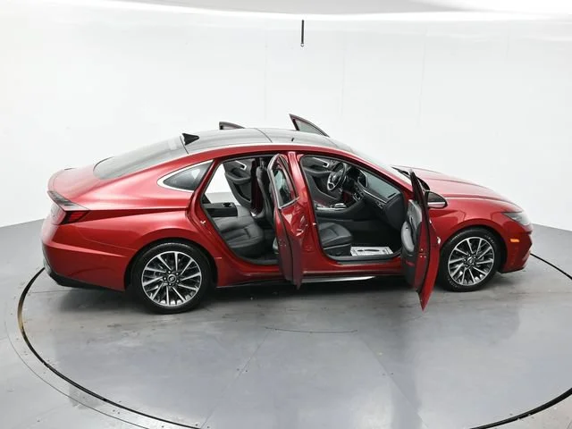 Used 2023 Ultimate Red Hyundai Limited image 45