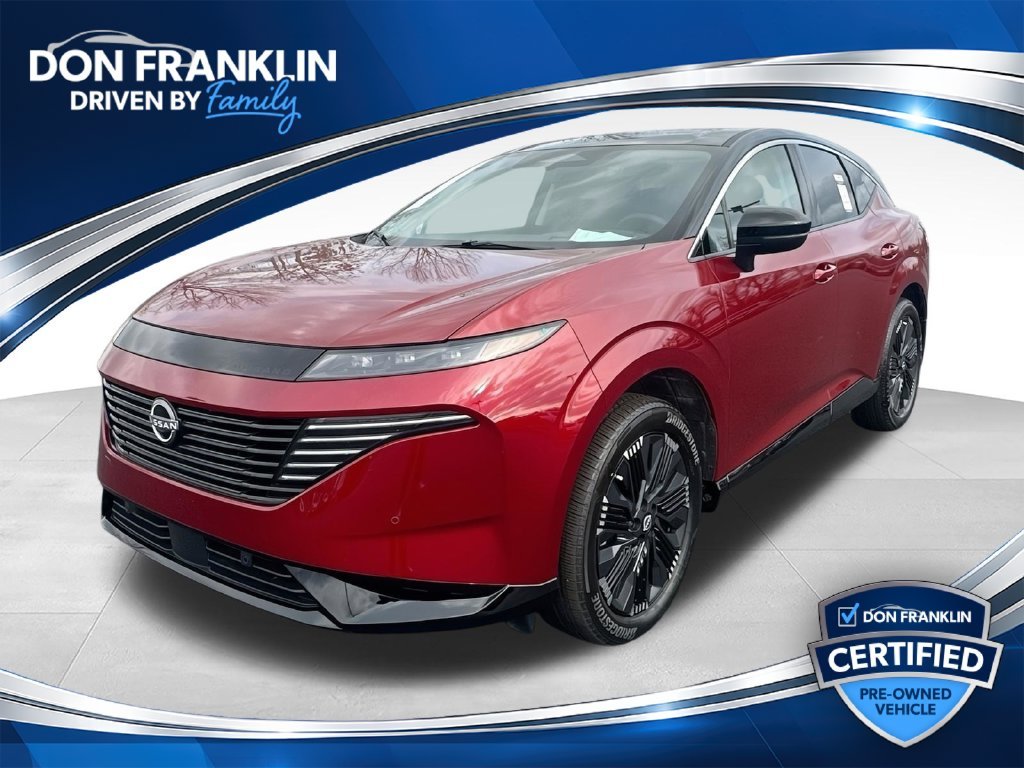 Used 2025 Red Nissan Platinum image 1